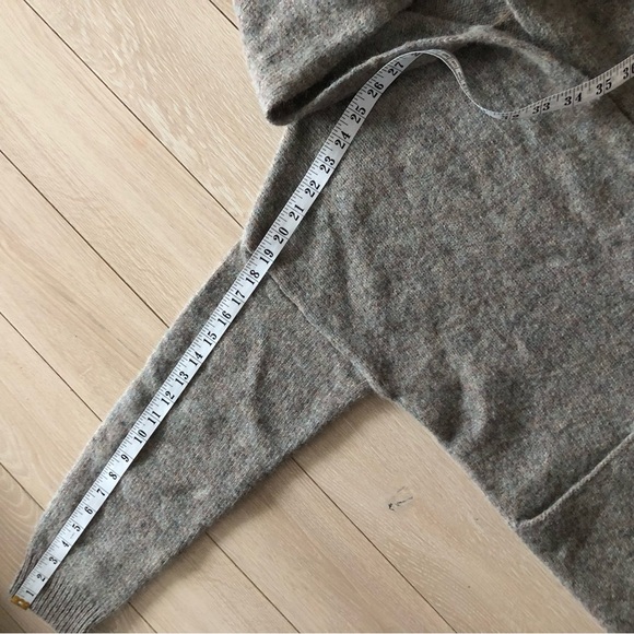 Uniqlo Wool Hooded Oversized Long Cardigan in Grey Heather Size S - Picture 4 of 11